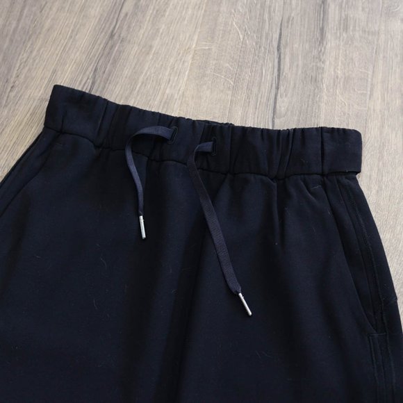 Lululemon On The Fly skirt 4 black - Picture 2 of 9